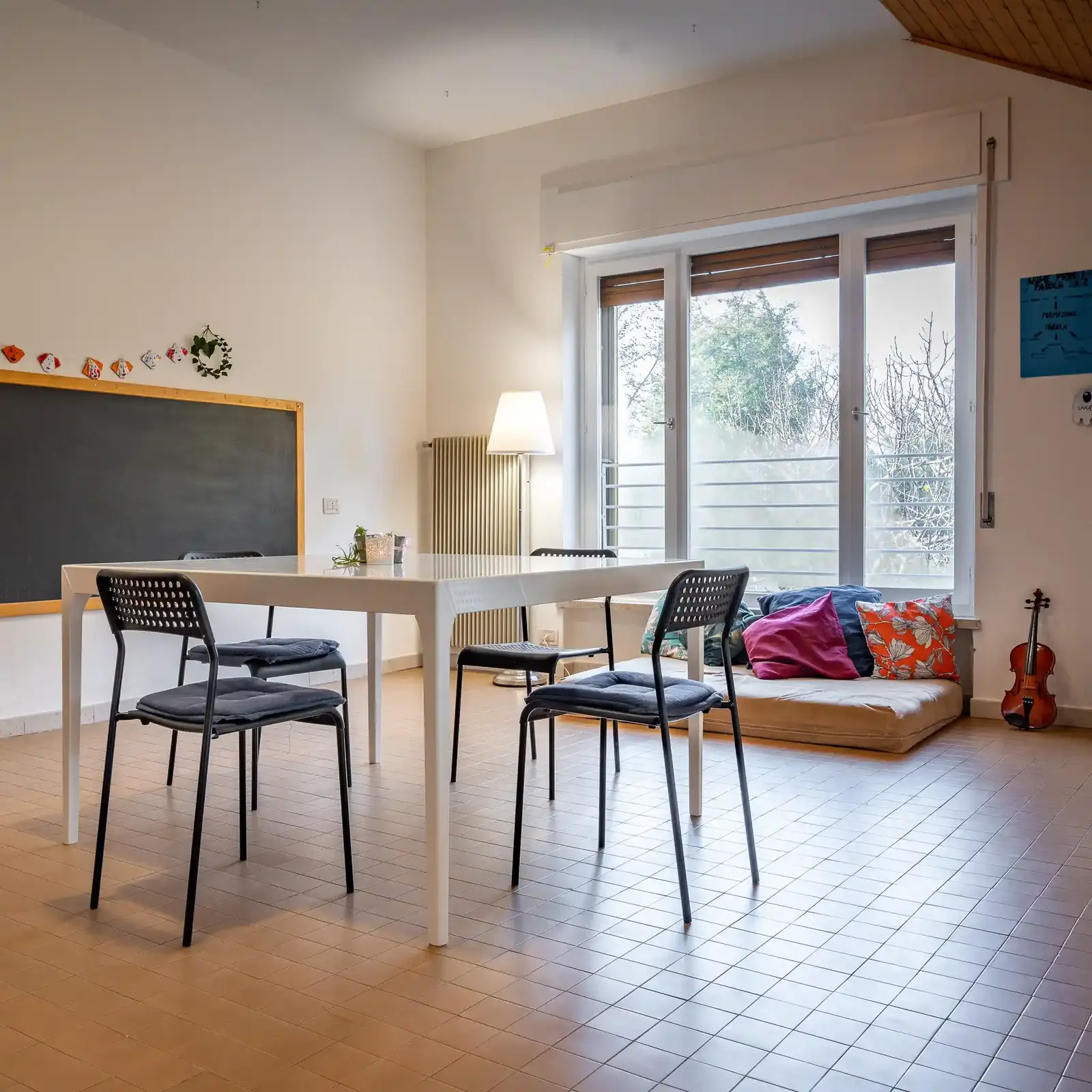 Aula scuola elementare parentale