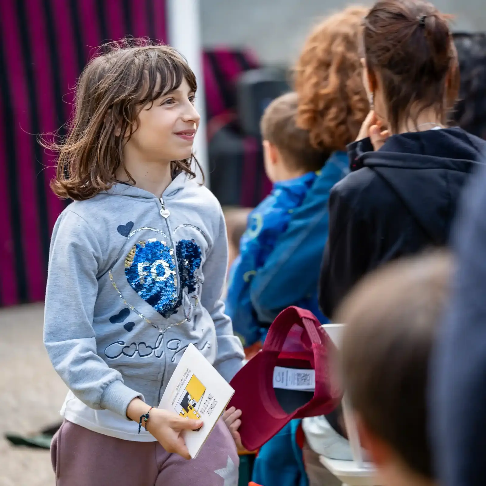 Bambina a lezione